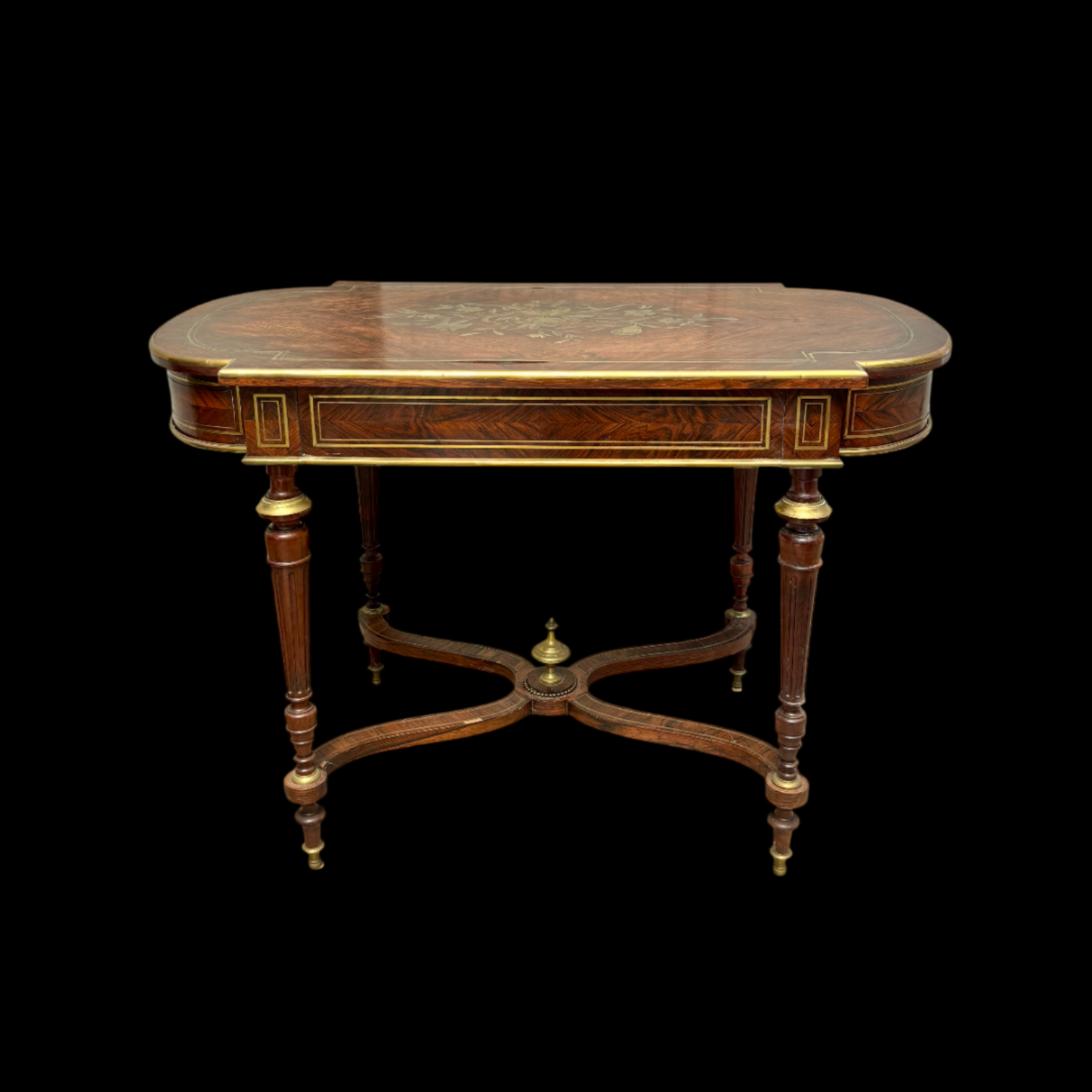 Table de milieu à entretoise Napoléon III